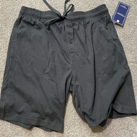 Pair of men’s medium sleep shorts - Picture 3 of 6